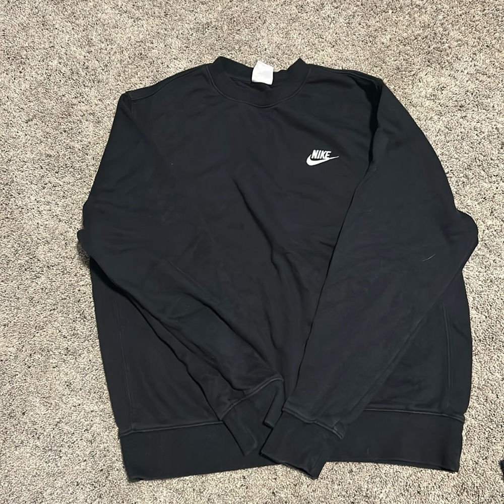 Black Nike Crewneck